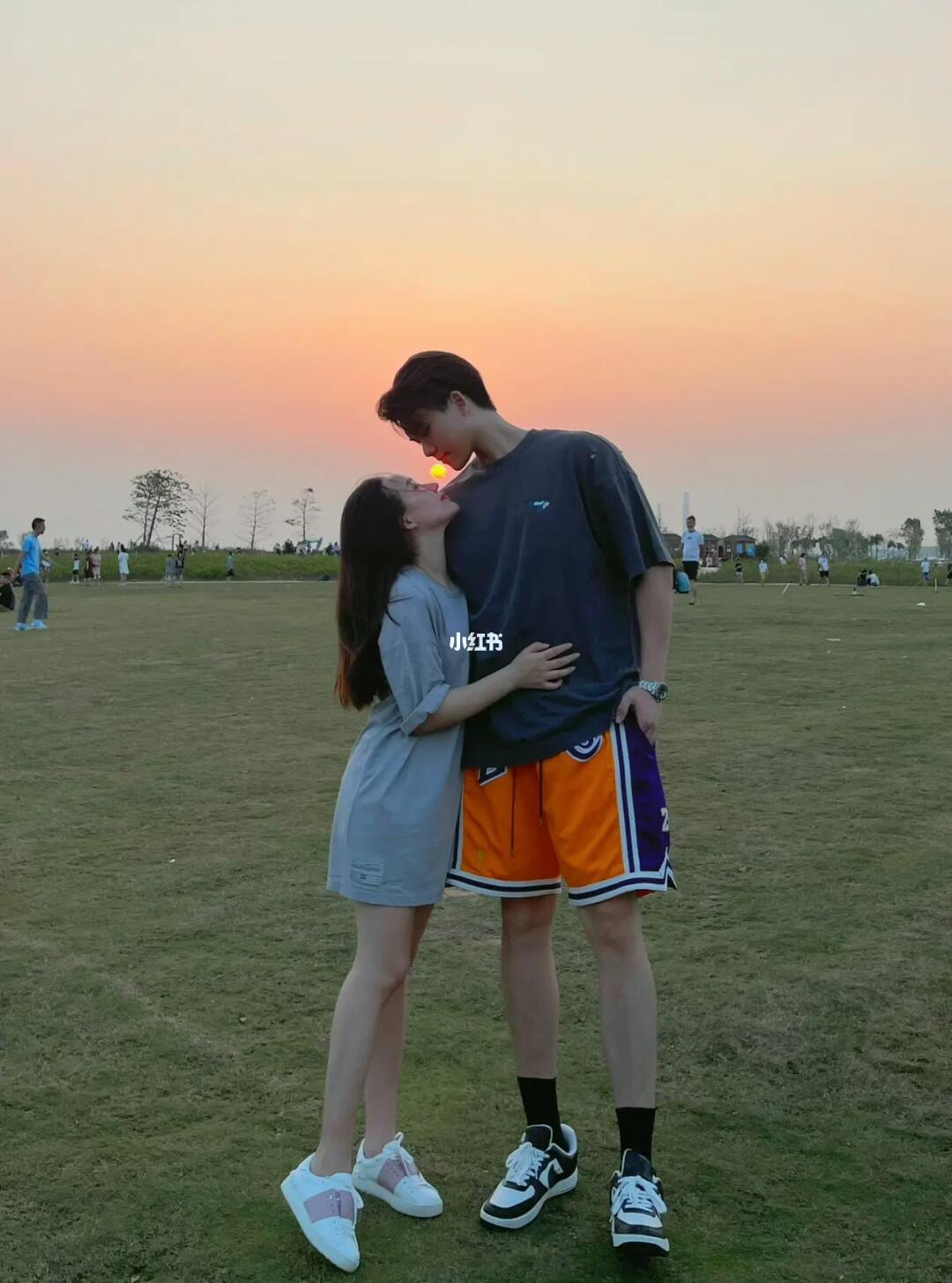 小情侣的日常  #情侣  #最萌身高差  #158和195  #恋爱  #落日  #00