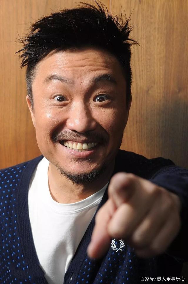 暖爸郑中基拍港剧再获关注,曾凭优美声线唱出不少出名歌曲