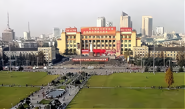 四川成都老照片丨叹为观止!13张历代地图看成都2002年变迁!