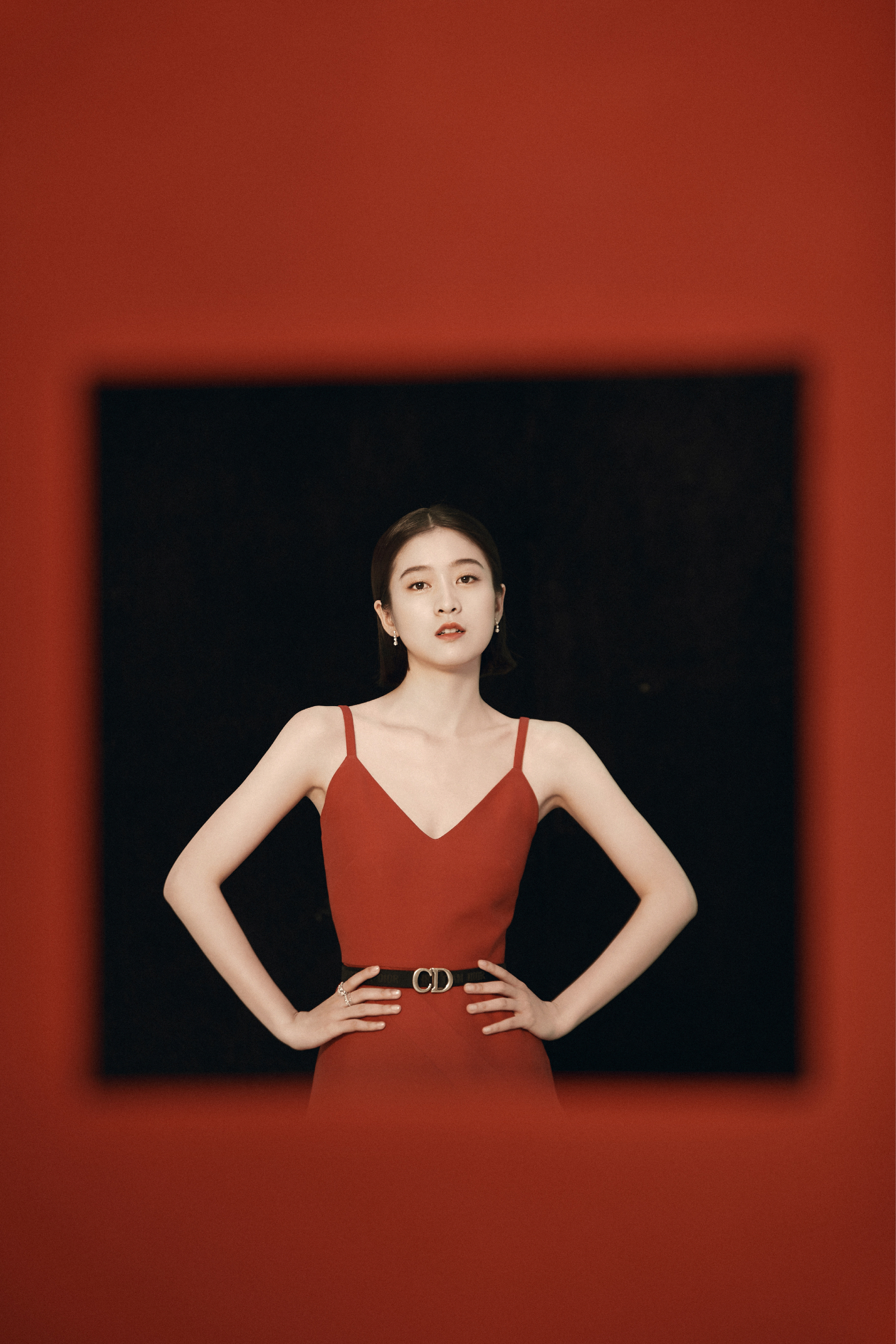 灿烂银河,惺惺相拥;灿烂如梦 拥抱时空 张雪迎 一首《灿烂》献唱盛会