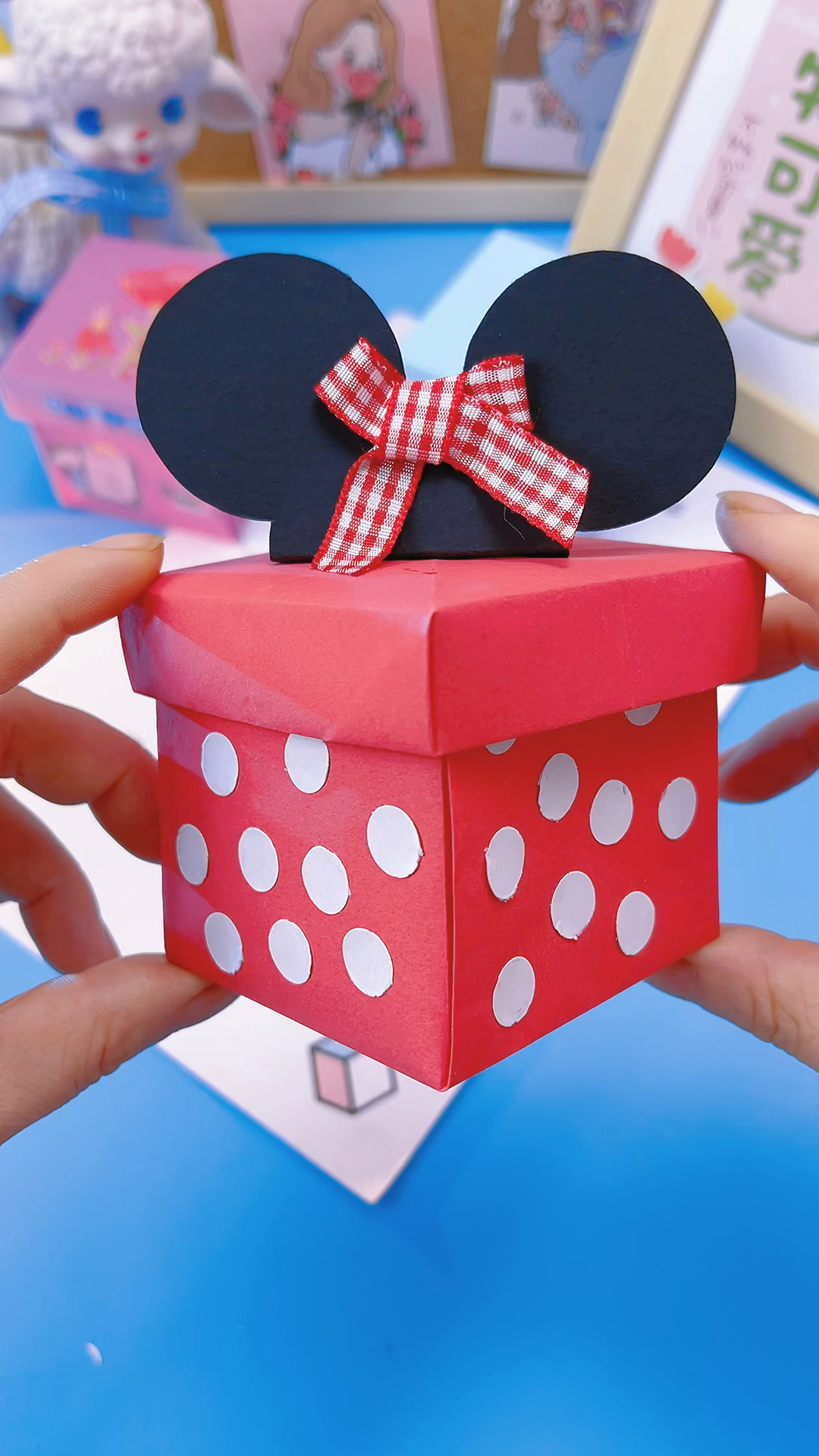 手工折纸#两张纸就可以折一个简单好看的收纳盒,你学会了吗?-度小视