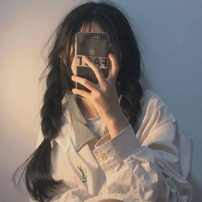 真人女生头像早知现在如此难过悲伤为何当初要义无反顾的开始