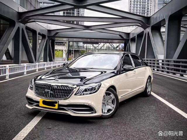 奔驰s600被称为迈巴赫的原因是源于其外观设计和豪华感与迈巴赫车型