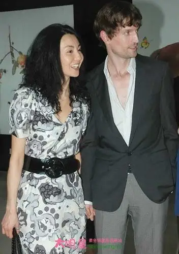 张曼玉照片资料张曼玉结婚了吗张曼玉老公是谁