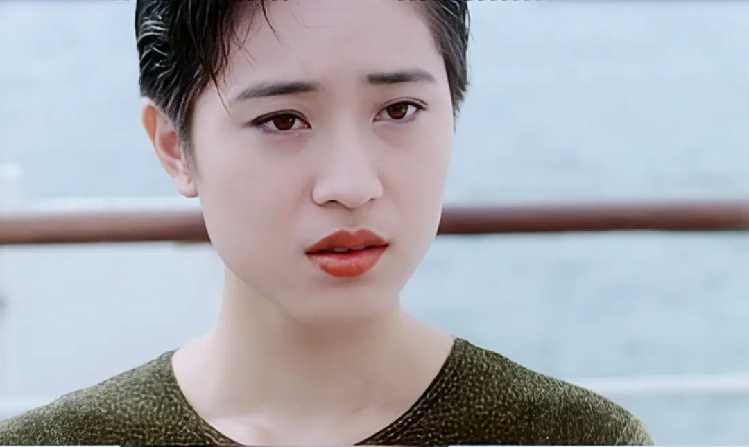 随后,王晶拍摄《赌侠》,钦点陈法蓉作为女主,满足了她想和男神搭戏的