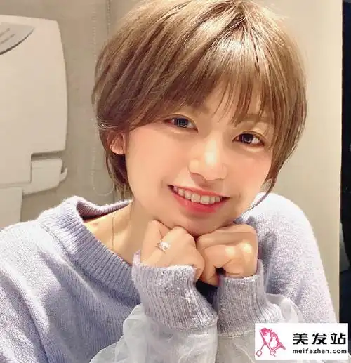 方脸菱形脸女生短发推荐 精灵感日系超短发修颜减龄_女生短发 - 美发