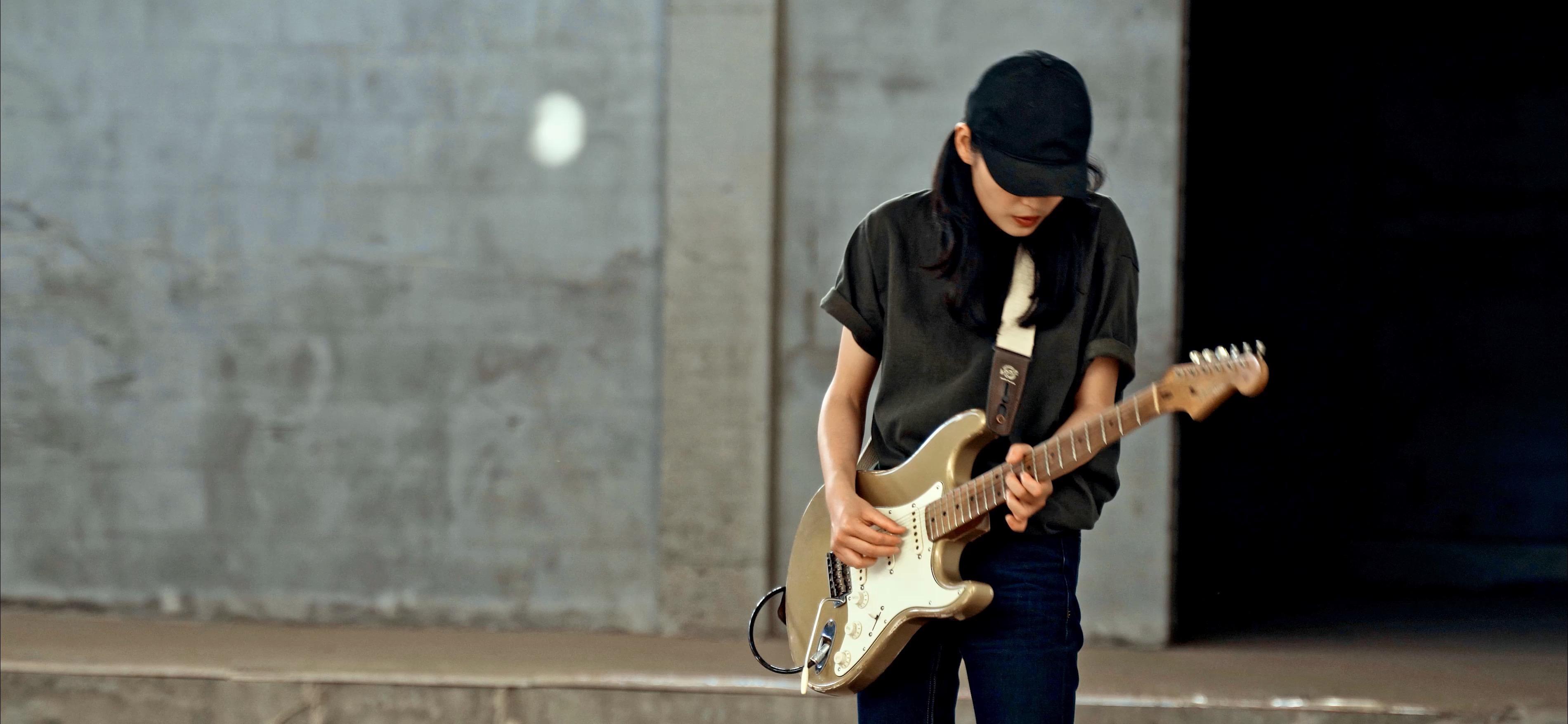 johnmayerrosie帅到抖腿的女吉他手