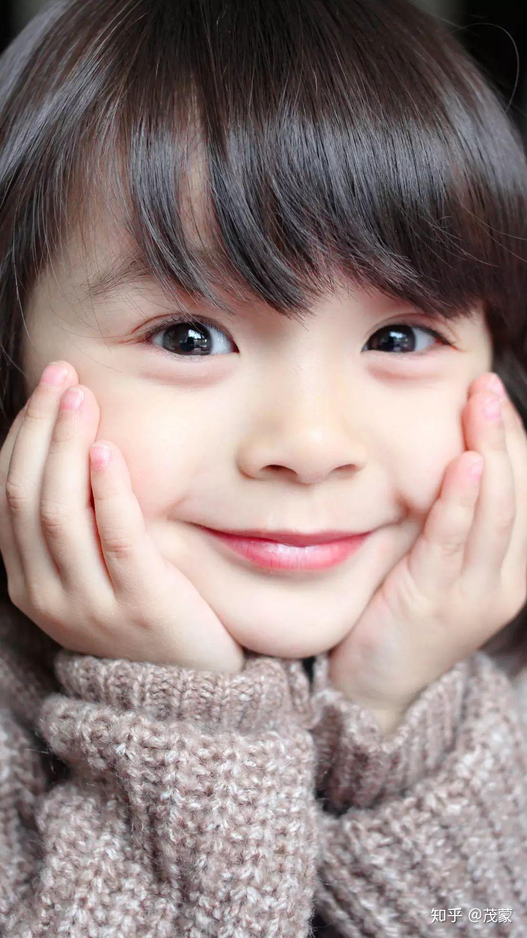 有没有萌宝宝或者小孩的手机壁纸?