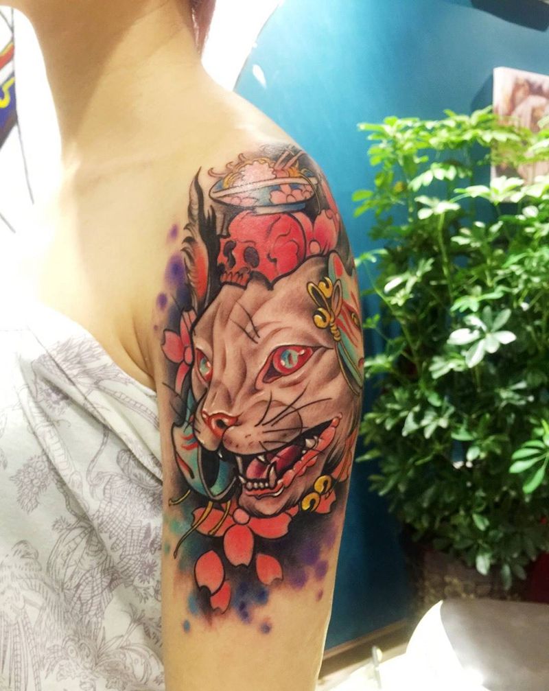 猫纹身图片_成品肩部手臂传统动物纹身图案