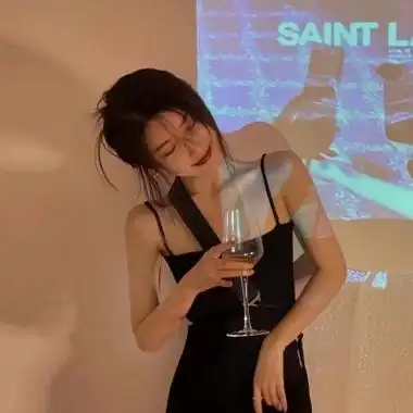 成熟女人头像女人味高清唯美成熟的美女气质魅力头像图片