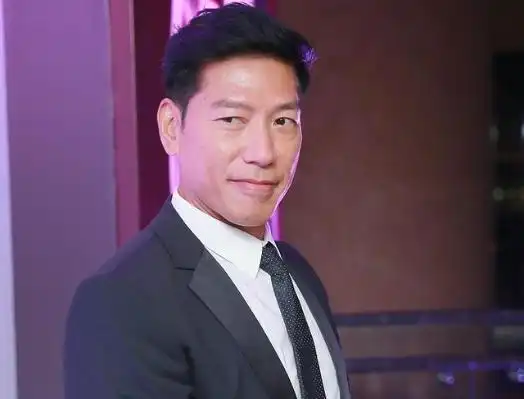 2,郑伊健,这位演艺圈的