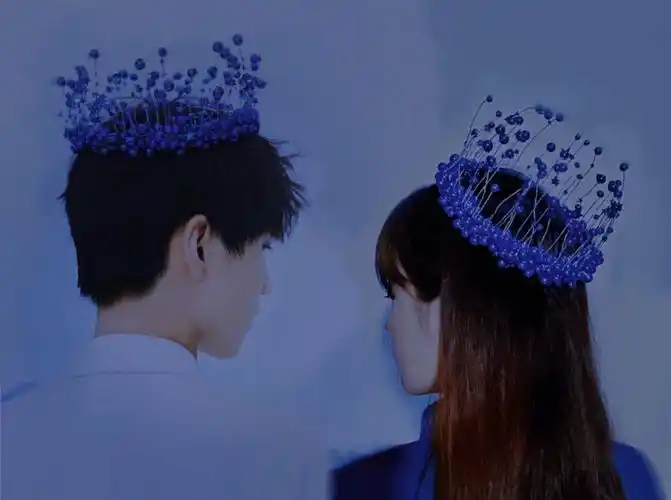 蓝色居家自拍王俊凯同款