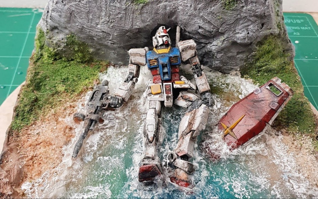 妹子教你制作元祖高达rx782战损场景教程