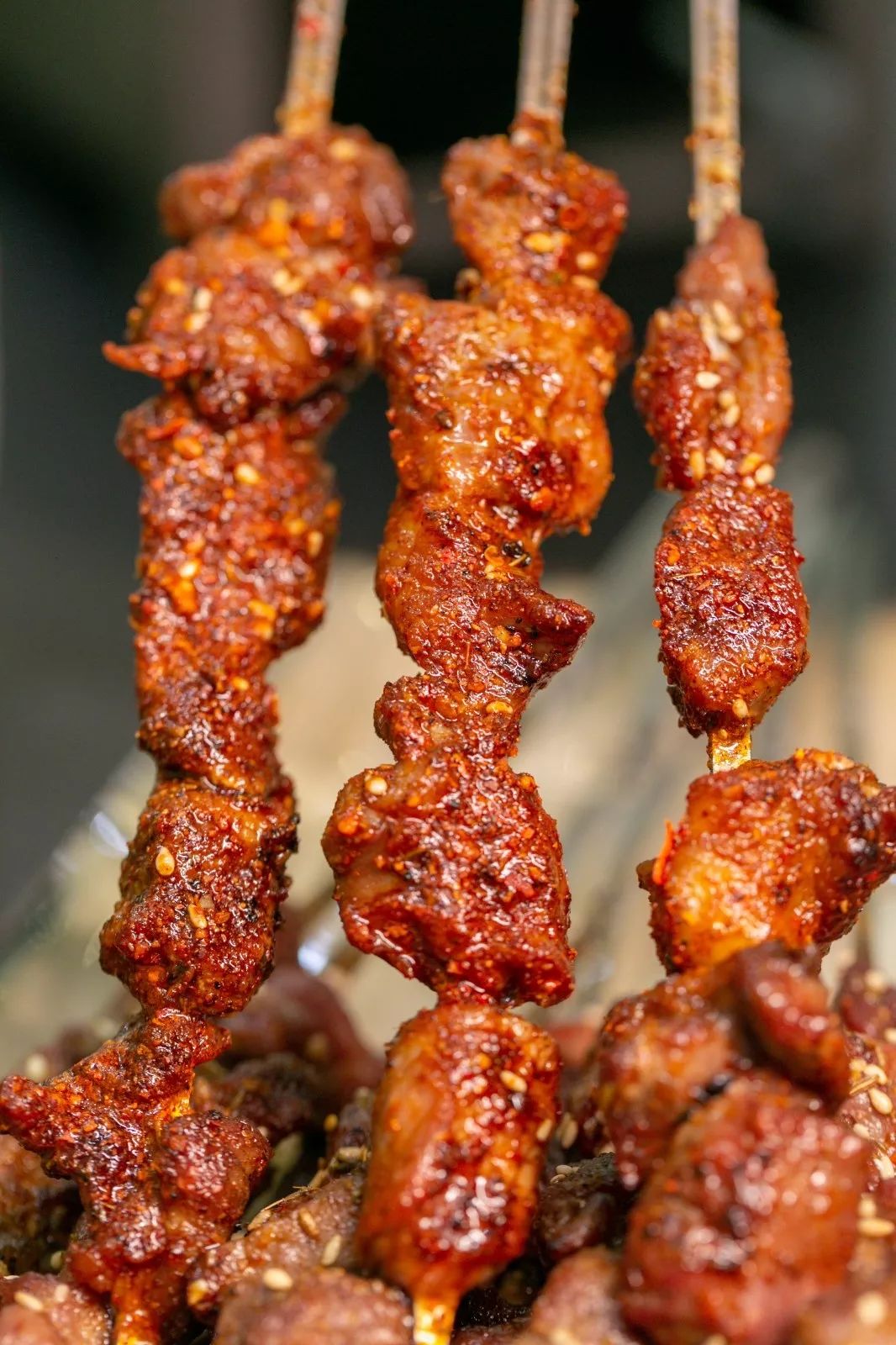 深圳人吃个烧烤这么「钢」?