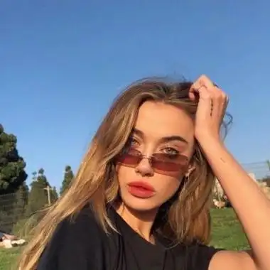 女人欧美头像短头发女生头像欧美阳光黑白外国头像男复古头像个性高冷