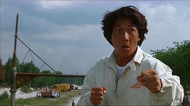 下面小编为大家盘点了十大成龙经典电影排行,包括:a计划,奇迹,警察