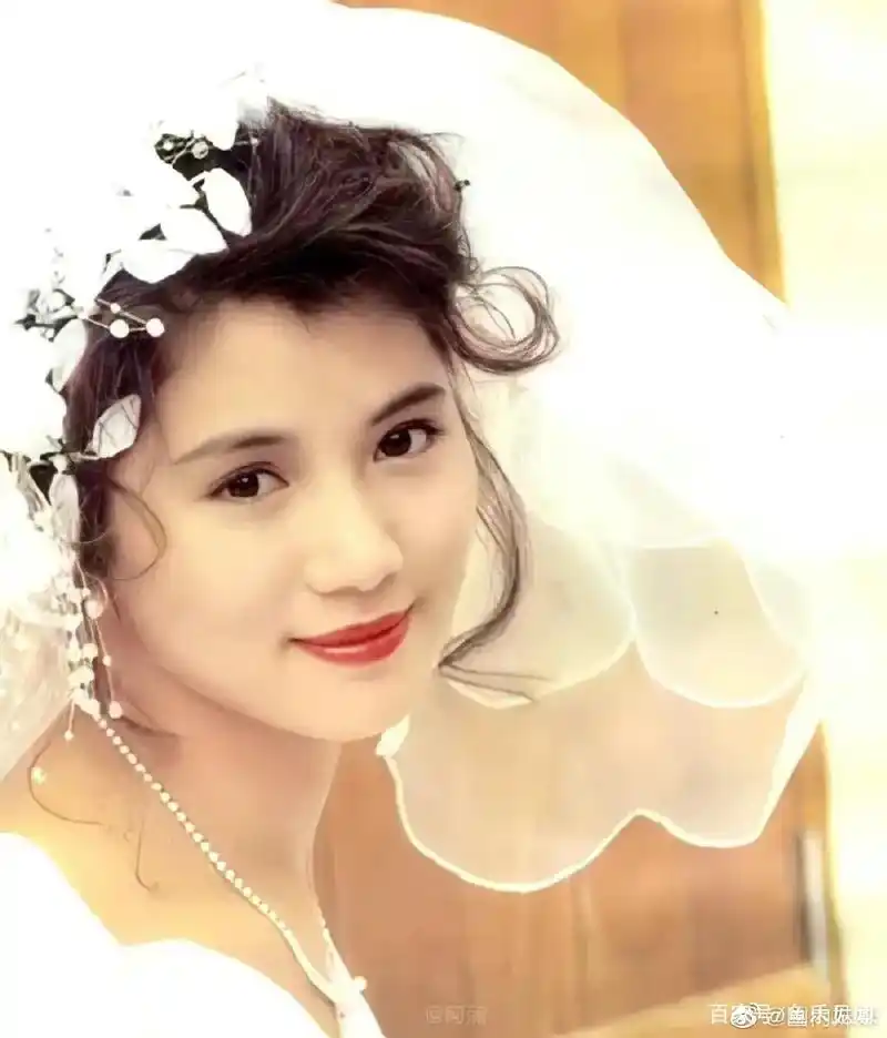 80年代女明星的婚纱照大pk,谁是最惊艳的新娘?