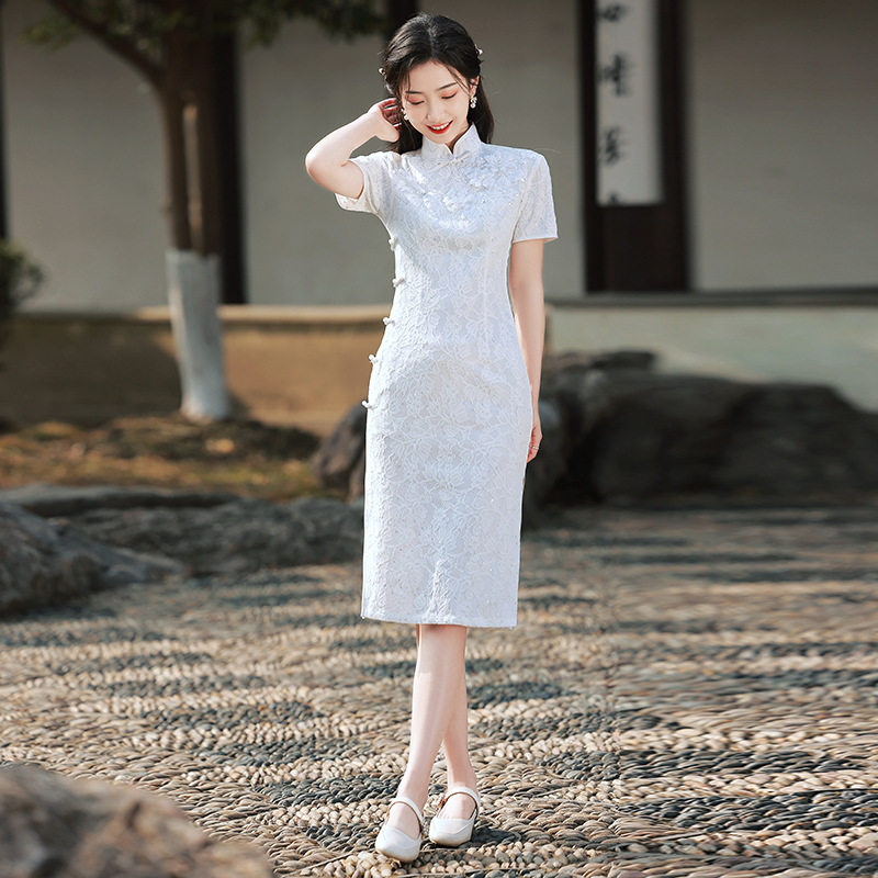 白色改良蕾丝旗袍连衣裙夏季新款年轻款古法式气质高端少女小白裙