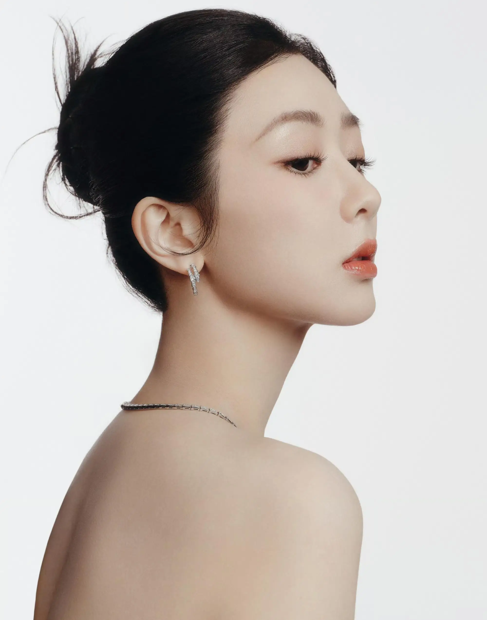 被宋丹丹嫌弃不够漂亮的杨紫,美商逆袭内娱杀疯!女生变美教科书