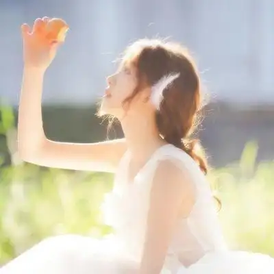 女生侧脸头像图片大全高清唯美好看的图片头像女生气质侧脸