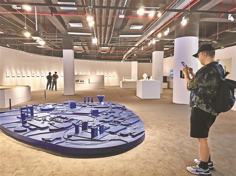 一起去看大师的设计展