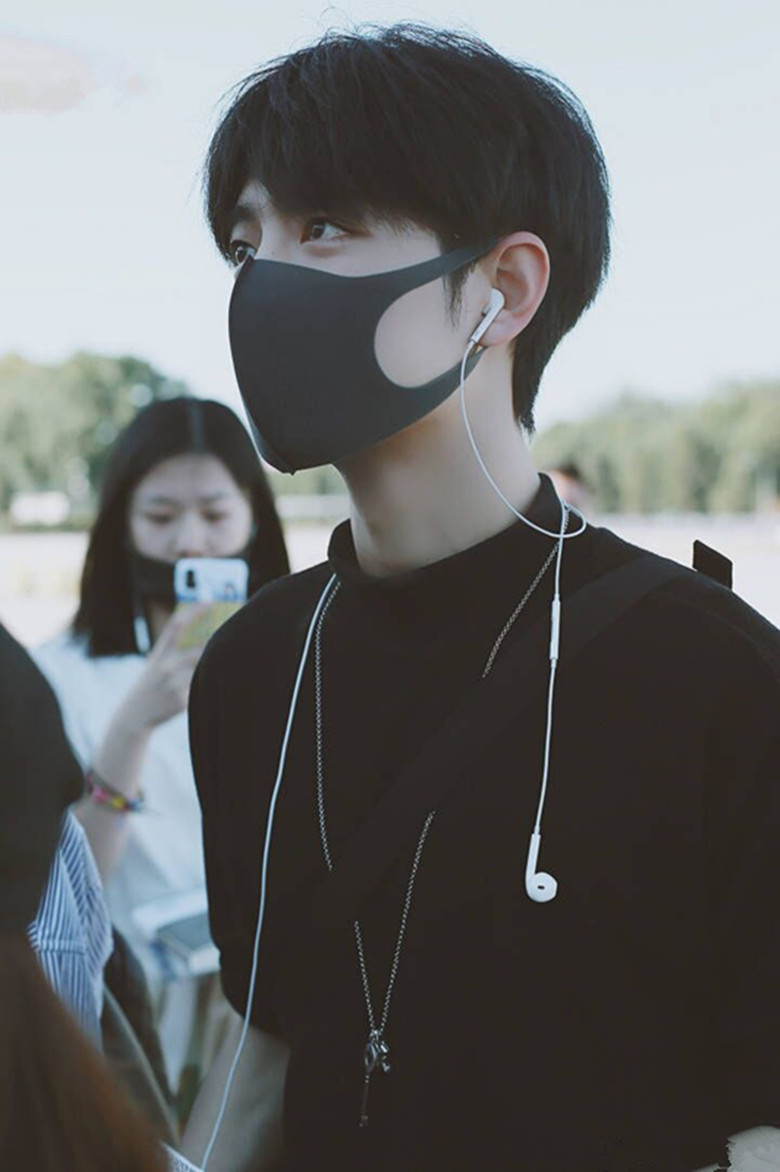 肖战同款衣服韩版宽松打底衫秋冬季半高领卫衣女学生半高领上衣男黑色