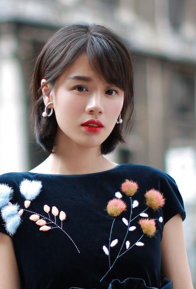 超美马思纯:第6838期时尚潮流美图欣赏