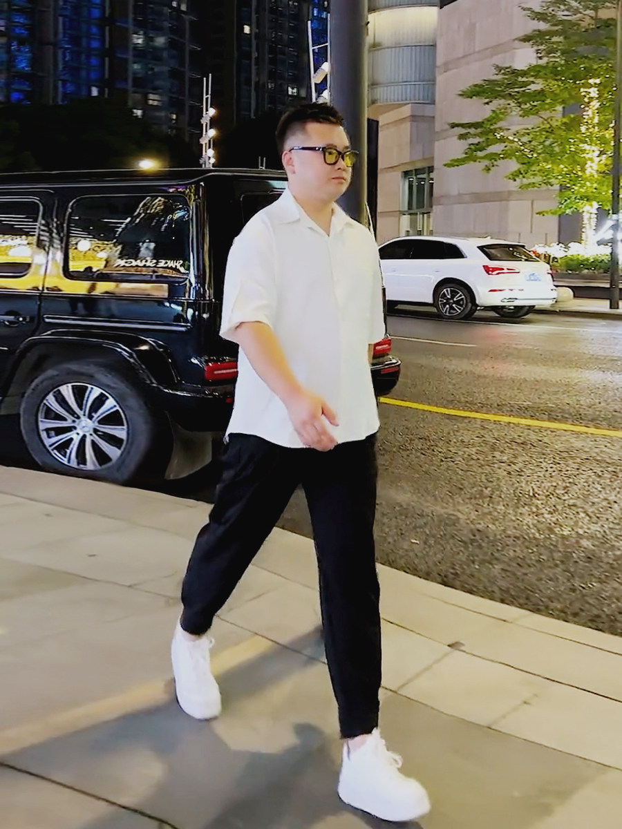 夏季微胖男生显瘦轻熟风穿搭白色衬衫五分袖大码半袖衬衣搭配帅气