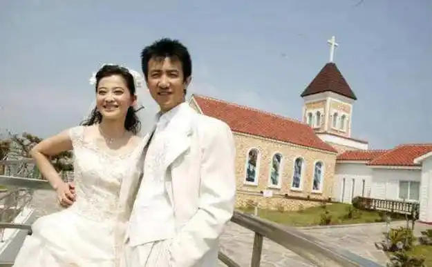 梅婷:再婚选曾剑,饭也归他煮,现在她咋样啦?