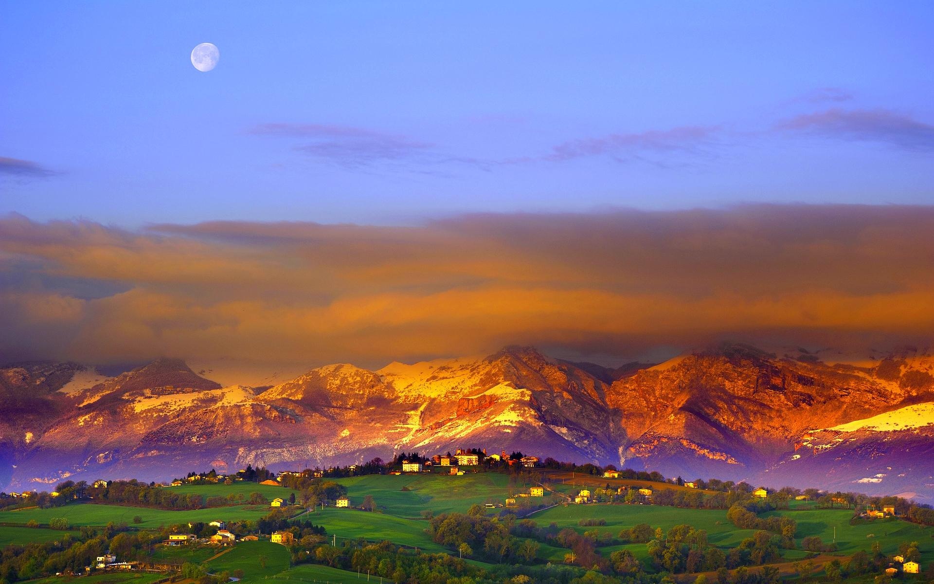 月光下的城市壁纸1600x900分辨率查看