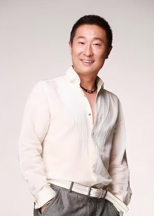 林永健说儿子长得不像他,但见过他儿子的人却说长得一模一样_周冬奇