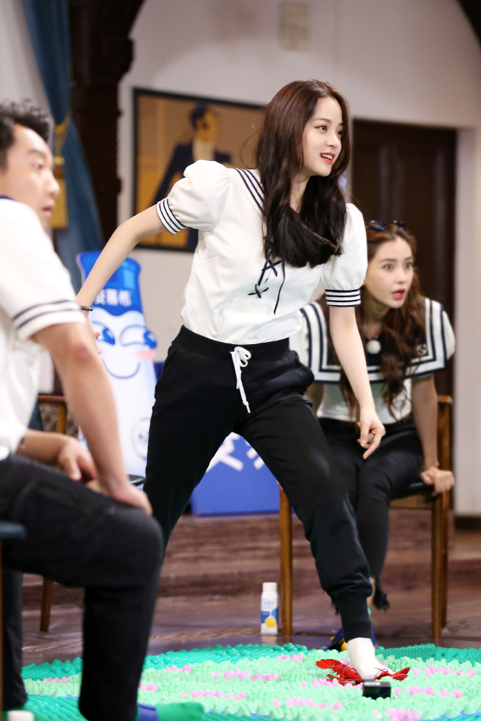 我们的娜娜子@歐陽娜娜nana找到了游戏强项0407#奔跑吧#收官之战