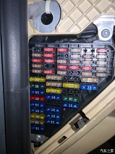 polo劲情突发中控门锁失灵故障的解决