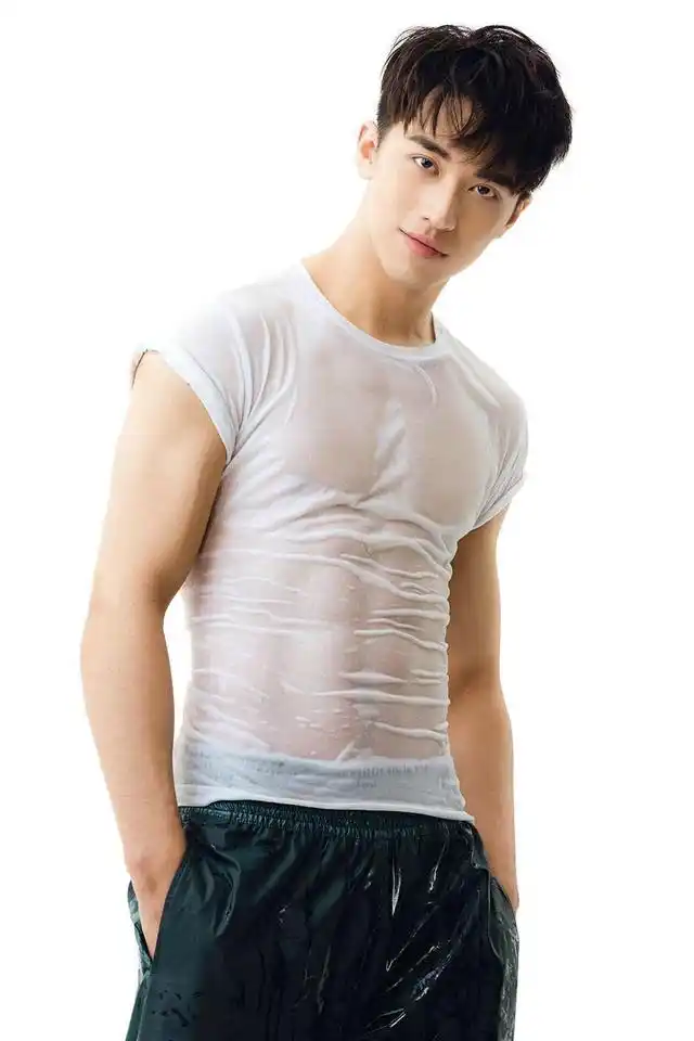 腹肌的块数是天生的吗