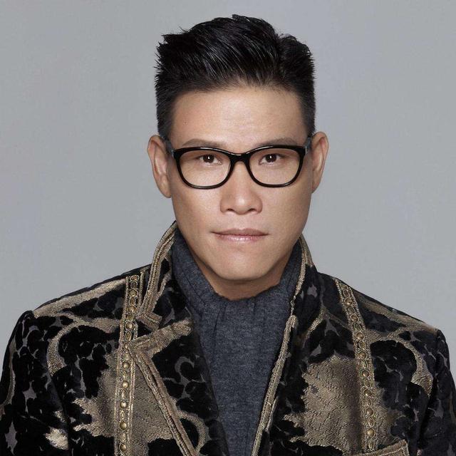 港台的这三位实力歌星却没火起来,两个自毁前途,一个运气不佳