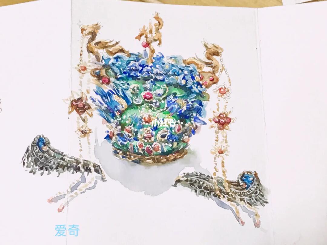 钢笔淡彩古代头饰凤冠