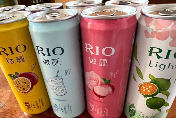 三,锐澳(rio)鸡尾酒网友对比评测
