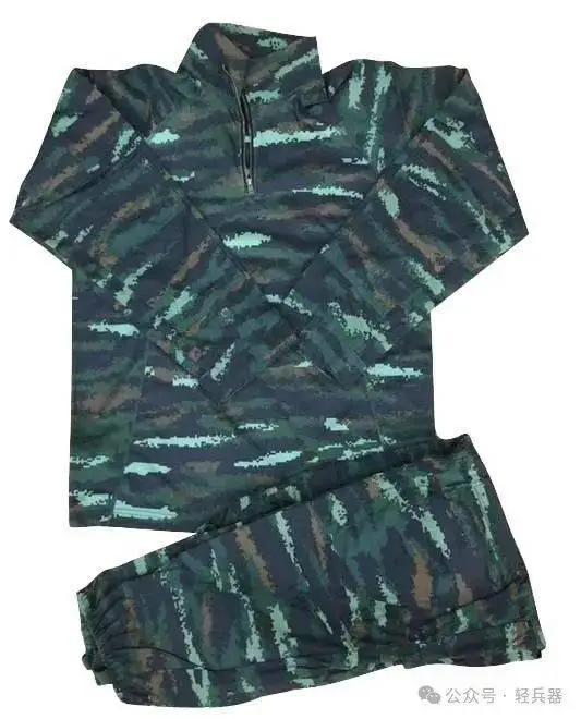 武警新式特战虎斑迷彩系列作战服究竟有什么魅力?