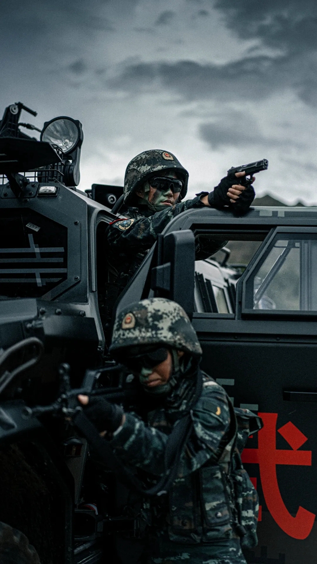 特战女兵主题壁纸来了!