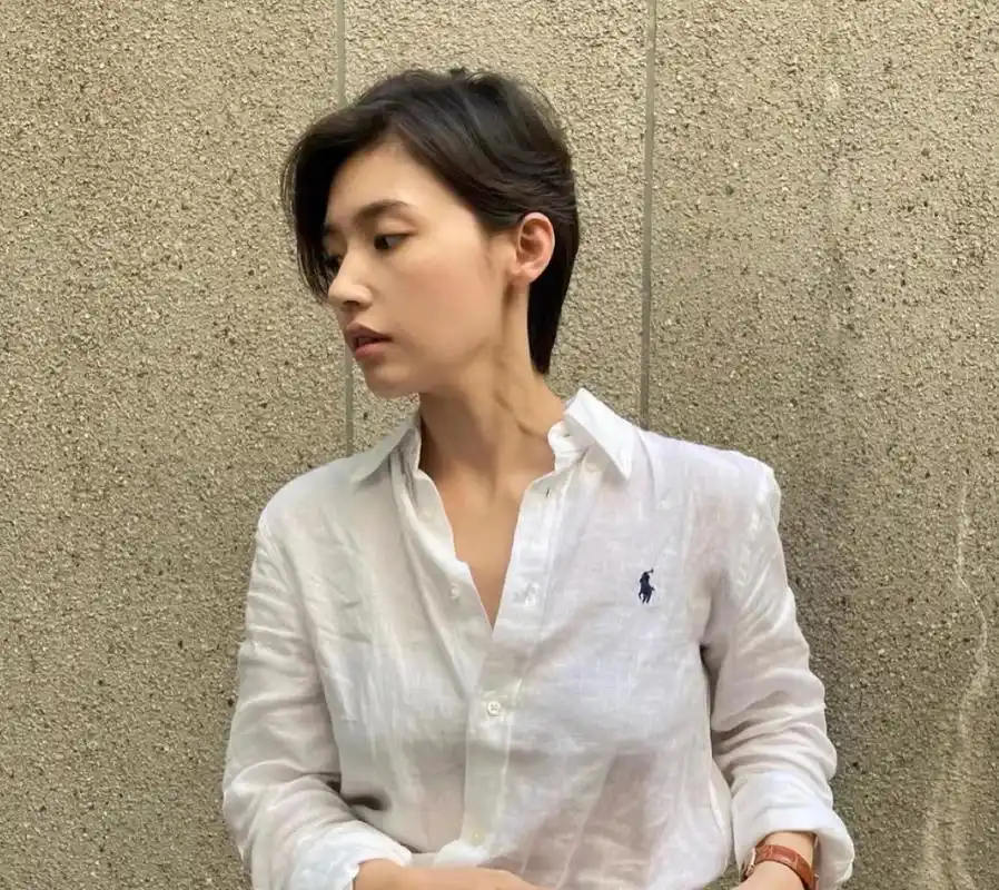 女生酷酷的短发发型