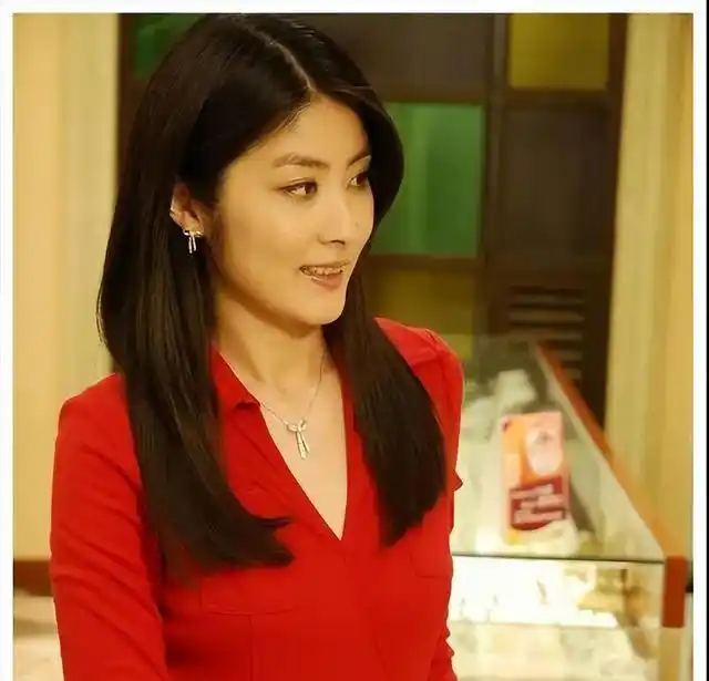 陈慧琳一个被宠上天的女人出道25年零绯闻47岁活成公主