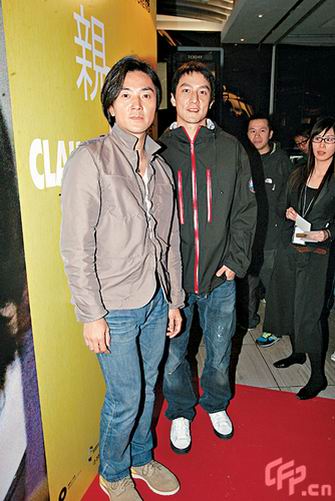 吴彦祖现身捧郑伊健场.