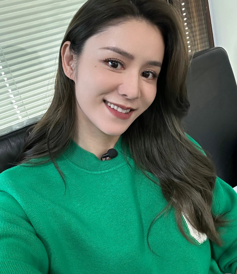 林峯携妻女定居上海!张馨月送格格上贵族幼儿园,一年学费20万