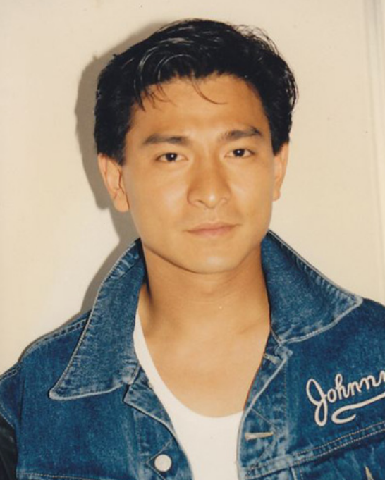 汤镇业与刘德华的渊源还要追溯到上世纪八十年代.