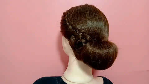 50岁年轻婆婆参加儿子婚礼这样盘发,搭配旗袍,儿媳妇都说好看