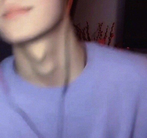 张真源双喉结小合集～属于男孩子的性感……_高清图集_新浪网