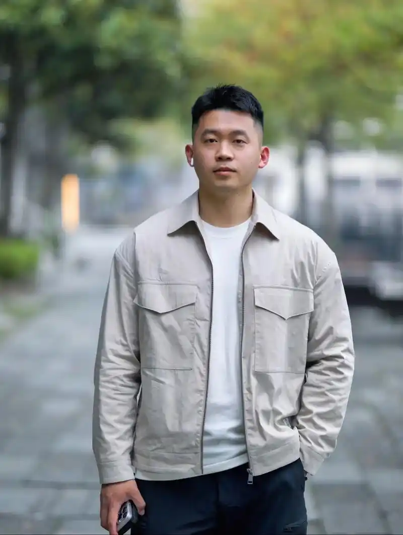 不要做city boy 要做city man  衣:#肯迪文  鞋:#danner2650#男生穿