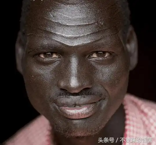 实拍非洲土著人纹身照片血腥恐怖太惊秫了