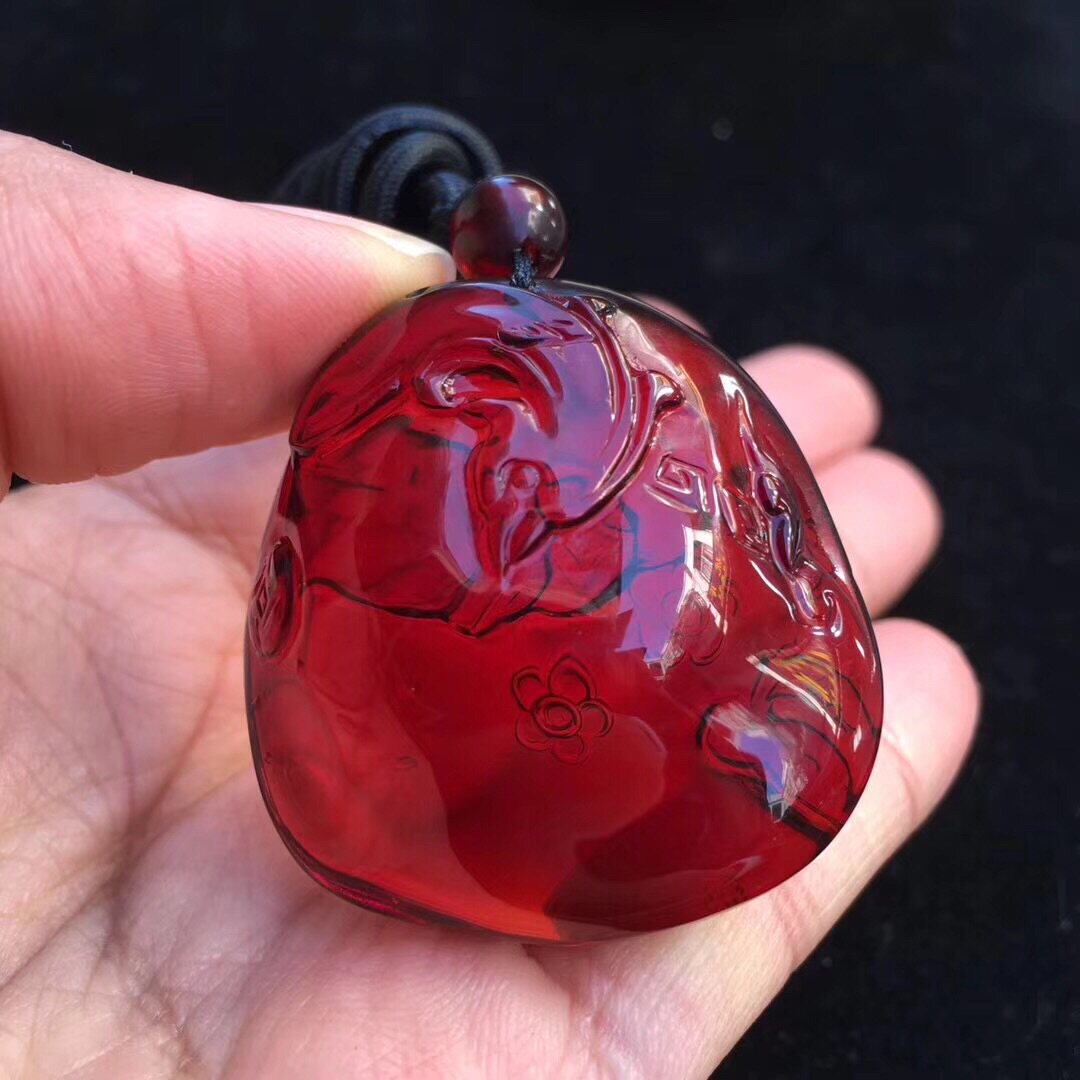 琥珀香的功效与作用_天然琥珀的功效与作用_琥珀功效与作用