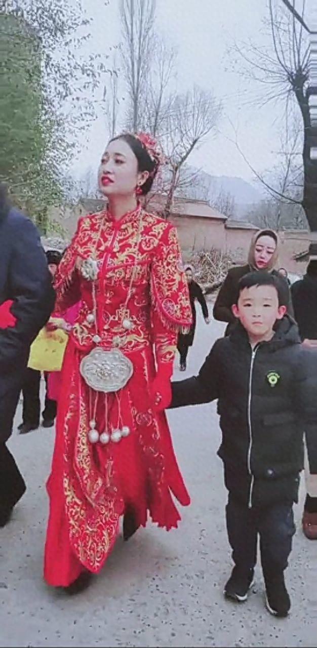 花28万娶的老婆居然生过孩子,男子怒提退婚,女方:最多退三五万_张浩